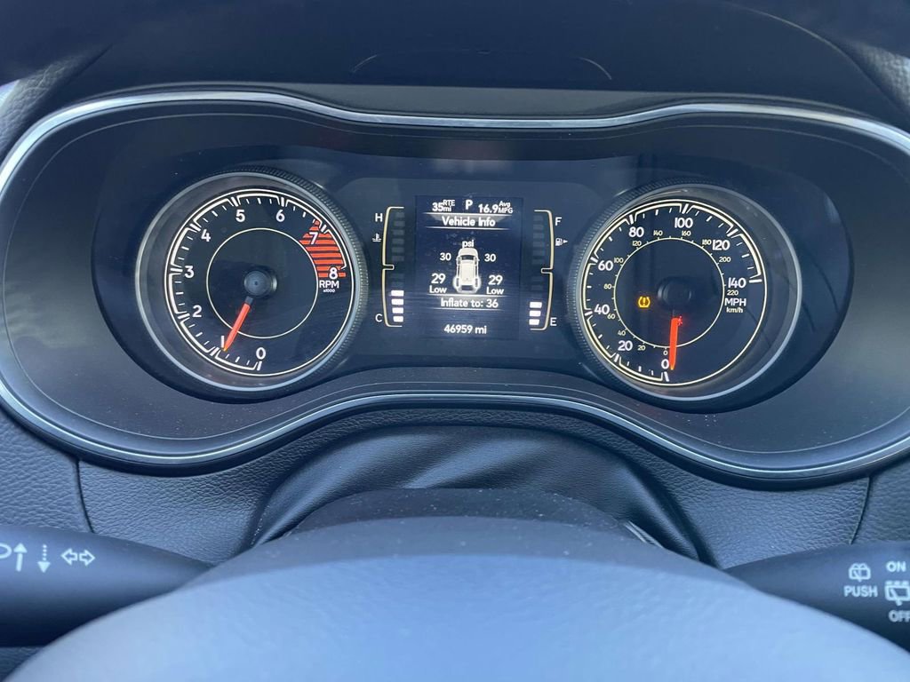 Used 2021 Jeep Cherokee Latitude Lux image 37