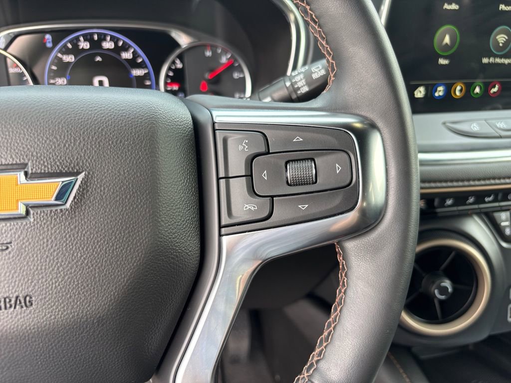 Used 2024 Chevrolet Blazer Premier w/ Enhanced Convenience Package AWD/4WD image 16