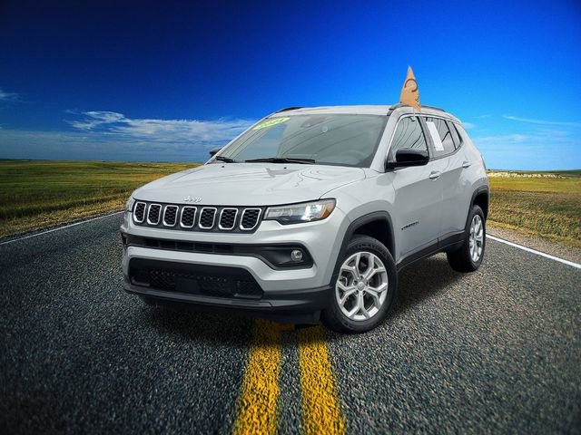 Certified 2024 Jeep Compass Latitude image 26