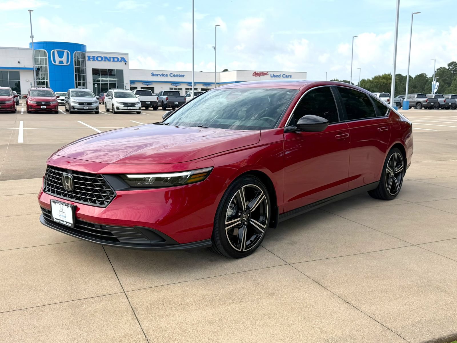 Used 2025 Honda Accord Sport image 3