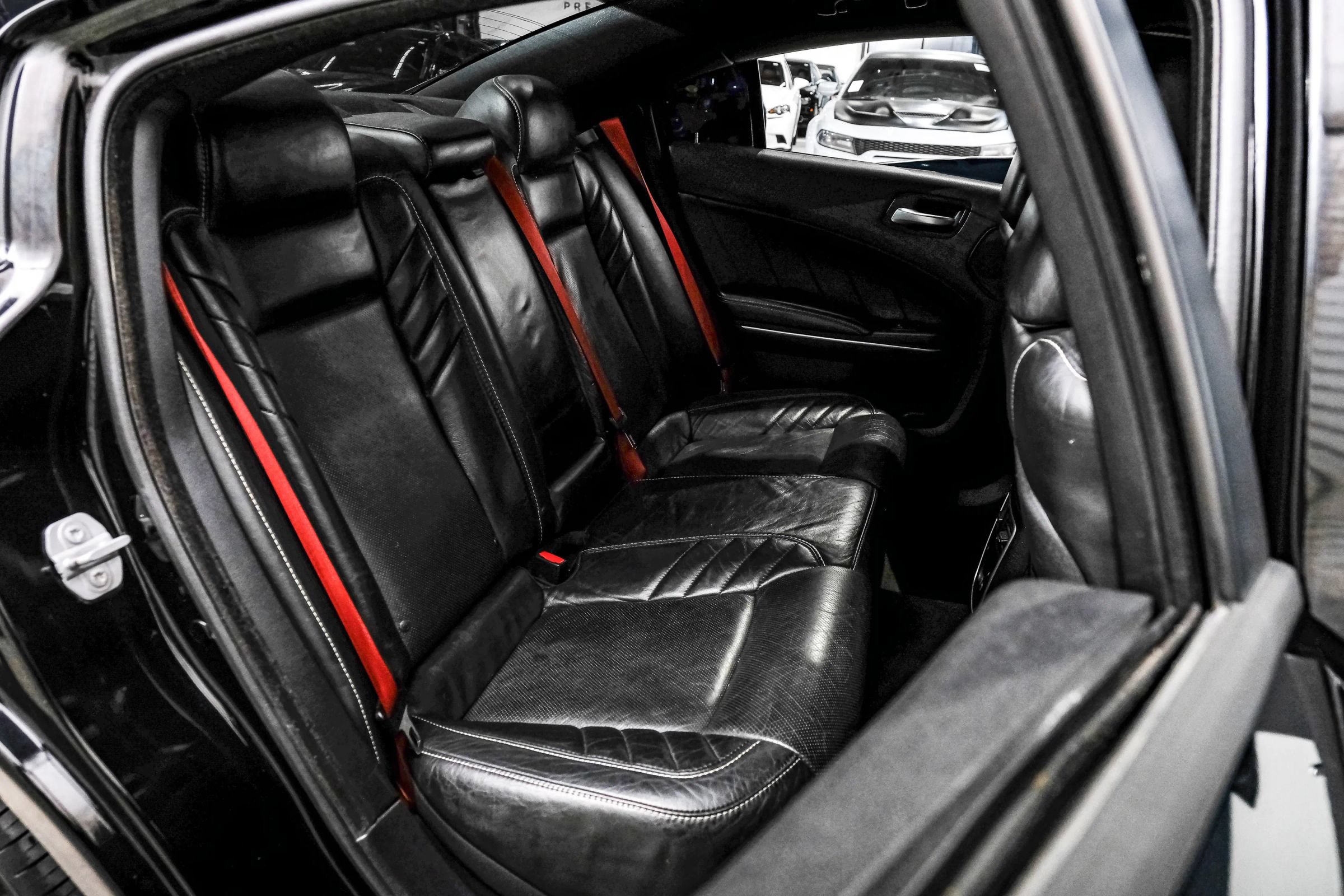 Used 2016 Dodge Charger SRT w/ Harman/Kardon Audio Group RWD image 43
