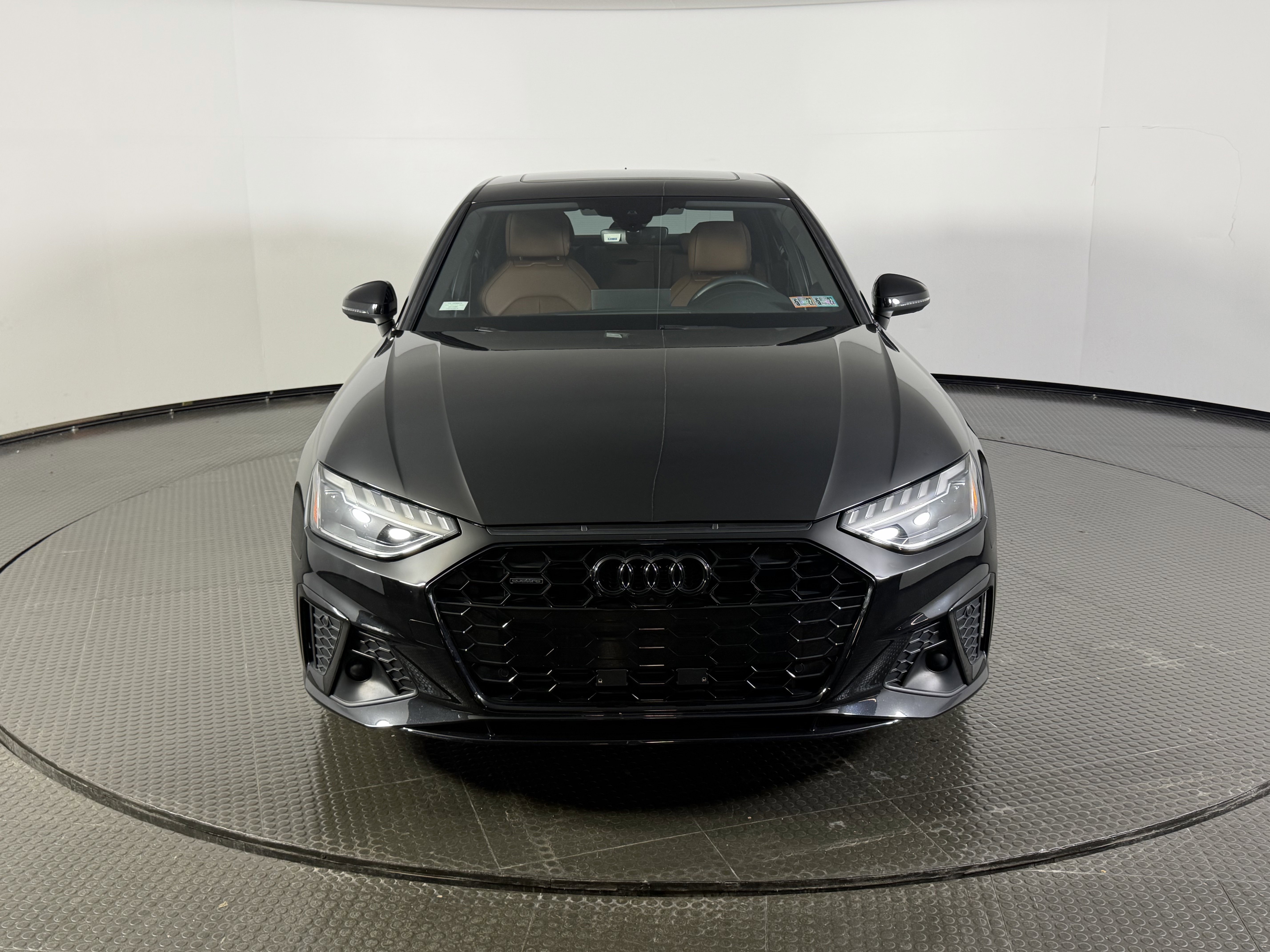 Used 2023 Audi A4 2.0T Premium Plus w/ Premium Plus Package AWD/4WD image 2