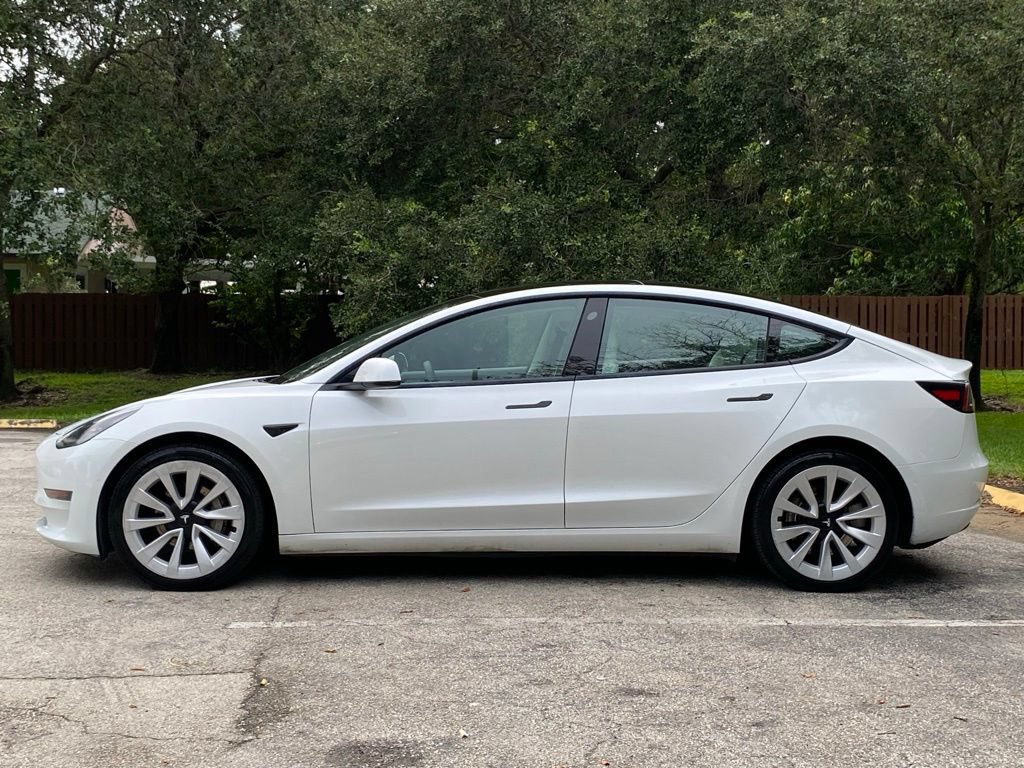 Used 2022 Tesla Model 3 Long Range AWD/4WD image 6
