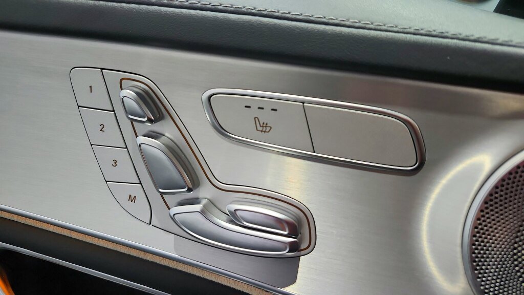 Used 2015 Mercedes-Benz C 63 AMG S image 23