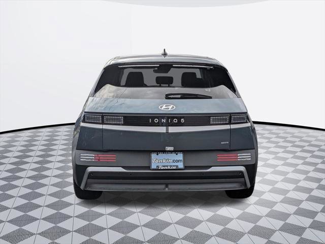New 2025 Hyundai Ioniq 5 SE image 4