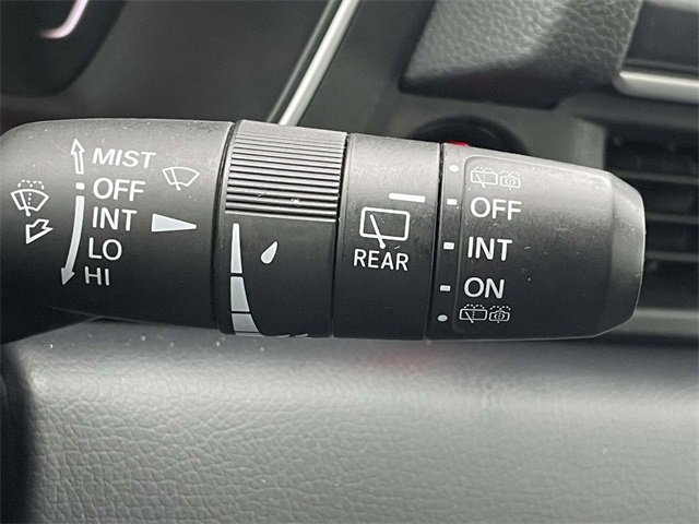 Used 2025 Honda Pilot Touring image 37