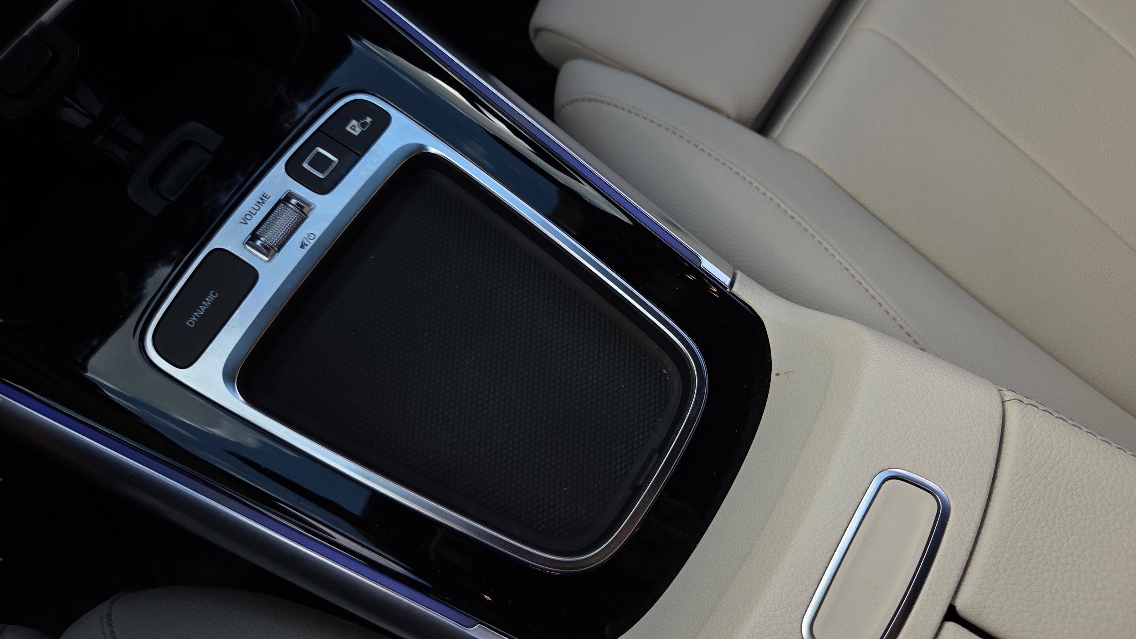 Used 2025 Mercedes-Benz GLA 250 image 17