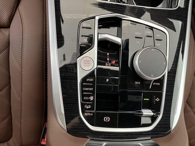 New 2026 BMW X7 xDrive40i w/ M Sport Package image 18
