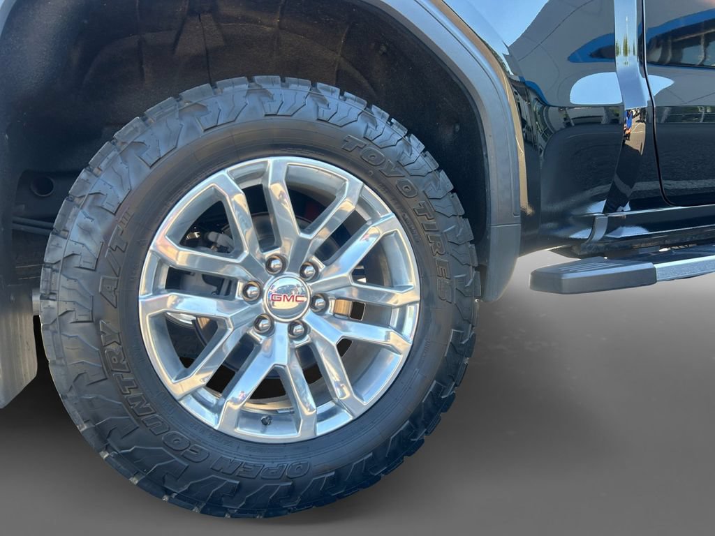 Used 2021 GMC Sierra 1500 SLT w/ SLT Premium Plus Package AWD/4WD image 10
