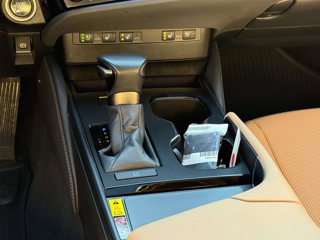 Used 2025 Lexus ES 350 w/ Premium Package image 20