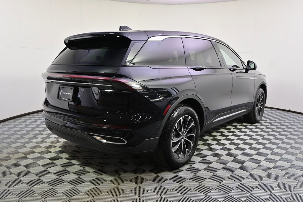 New 2026 Lincoln Nautilus Premier w/ Equipment Group 102A image 7