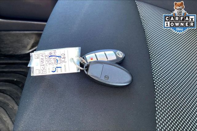 Used 2018 Nissan Pathfinder S image 11