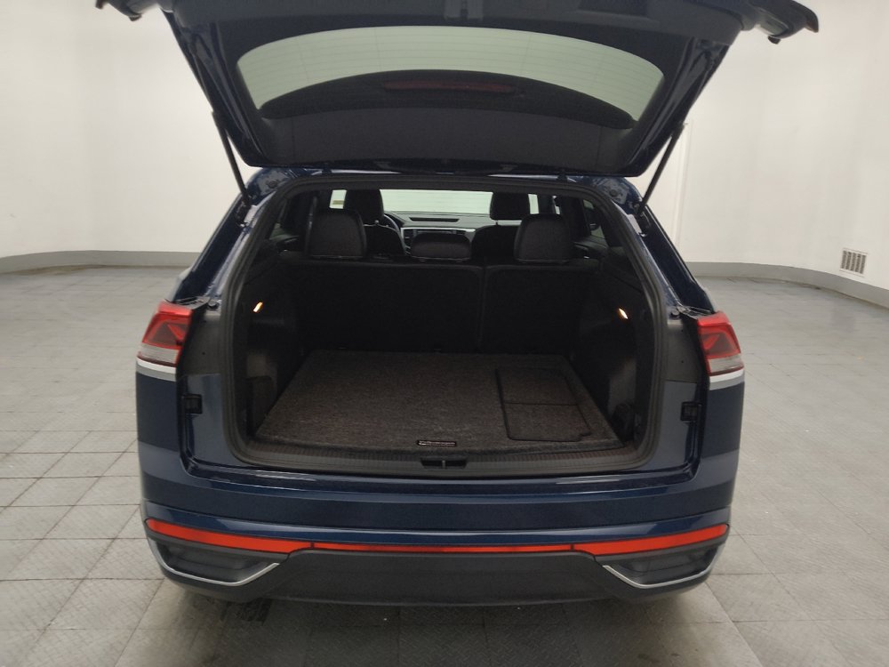 Used 2023 Volkswagen Atlas Cross Sport SE AWD/4WD image 29