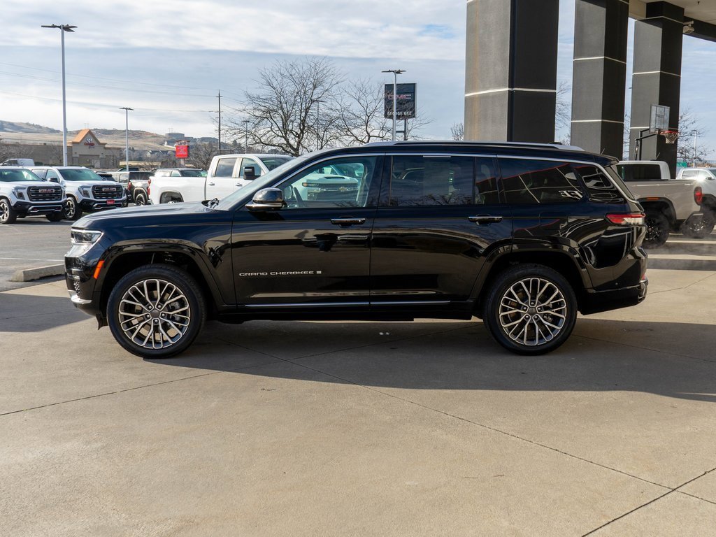 Used 2021 Jeep Grand Cherokee L Summit image 4