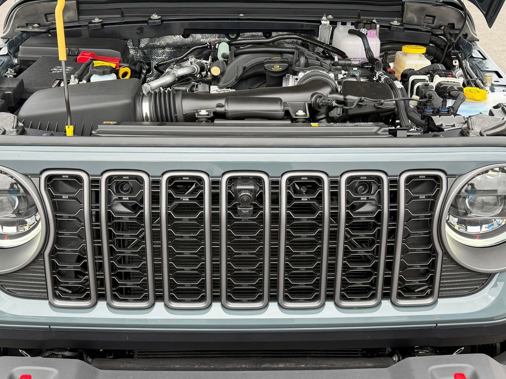 New 2026 Jeep Wrangler Unlimited Rubicon w/ Technology Group image 25