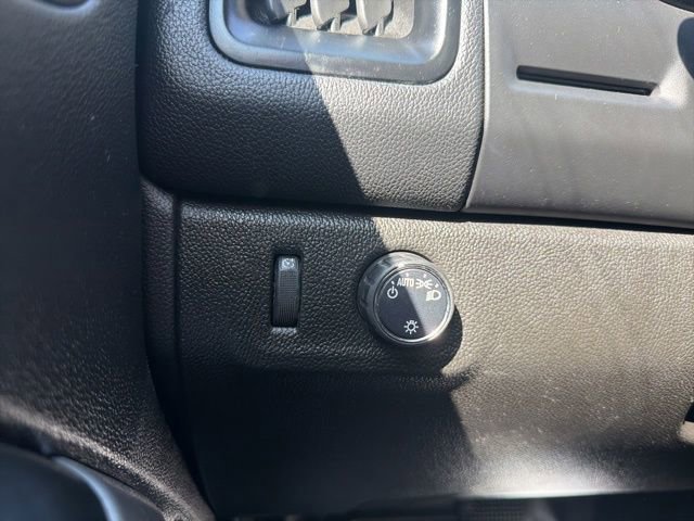 Used 2021 Chevrolet Colorado LT w/ Fleet Safety Package image 37