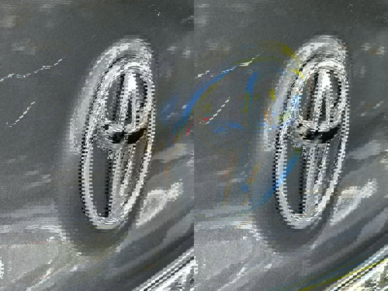 Used 2017 Toyota Camry XLE image 10