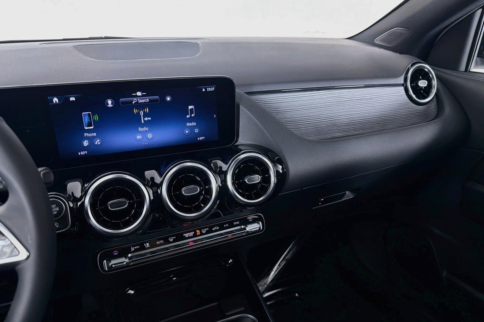 New 2026 Mercedes-Benz GLA 250 image 21