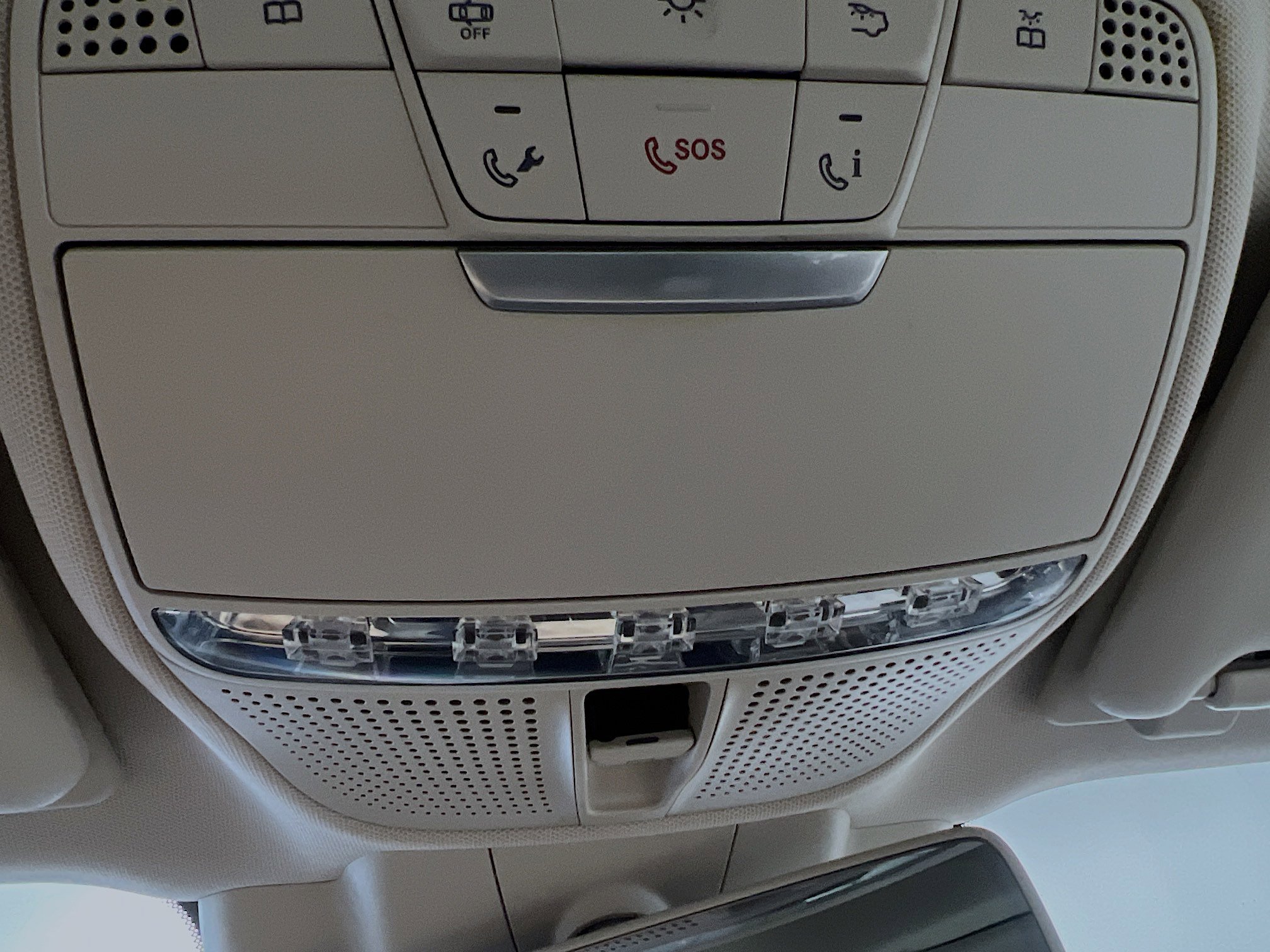 Used 2017 Mercedes-Benz E 300 4MATIC image 22