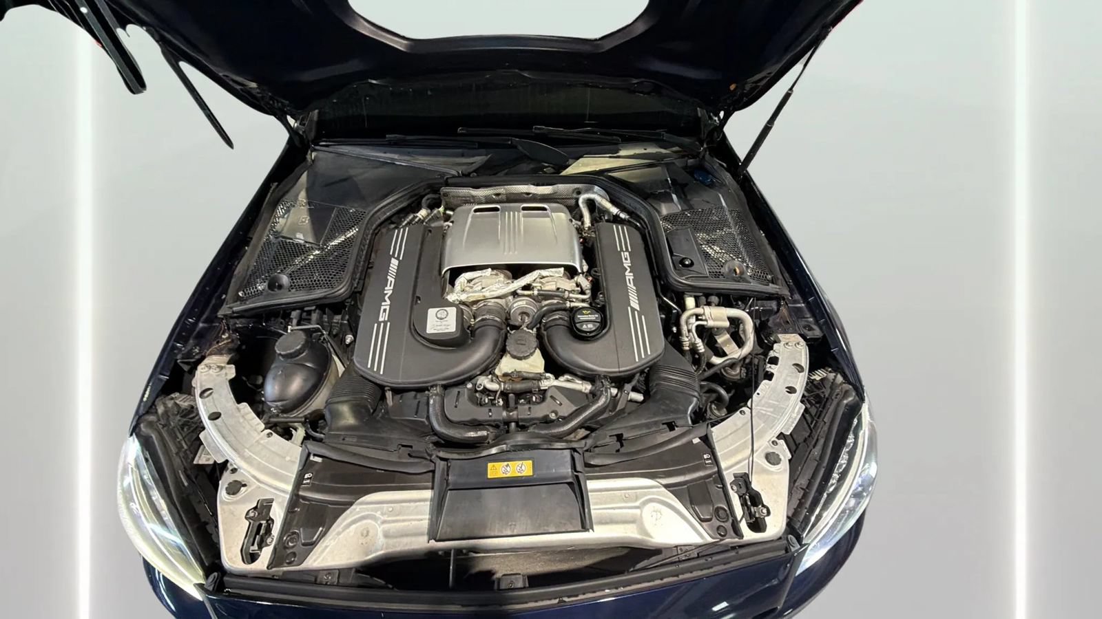 Used 2016 Mercedes-Benz C 63 AMG S image 40