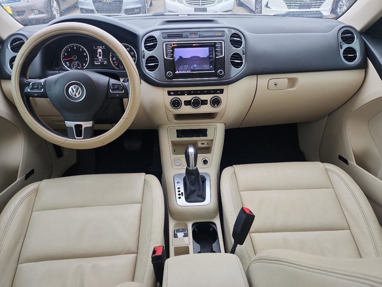 Used 2016 Volkswagen Tiguan SEL FWD image 25