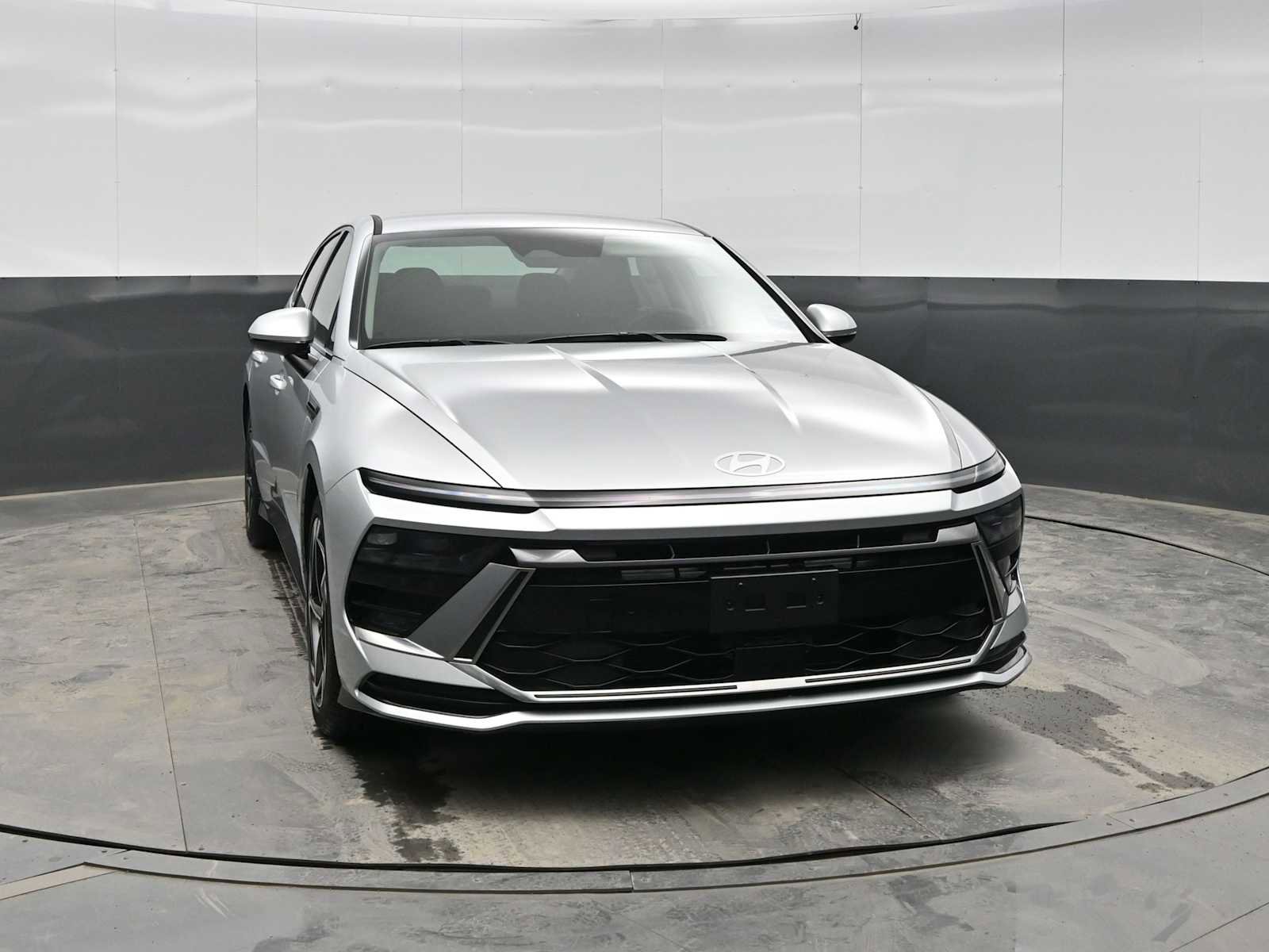 New 2026 Hyundai Sonata SEL image 2