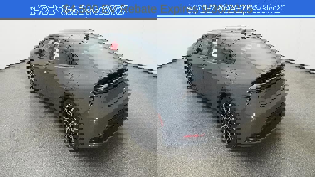 New 2026 Toyota Prius Plug-In Hybrid image 5