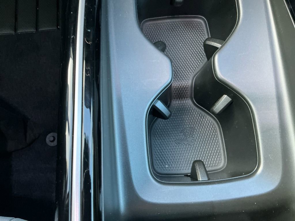 New 2025 Volkswagen ID.4 Pro S Plus image 23