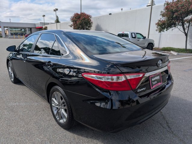 Used 2016 Toyota Camry SE FWD image 8