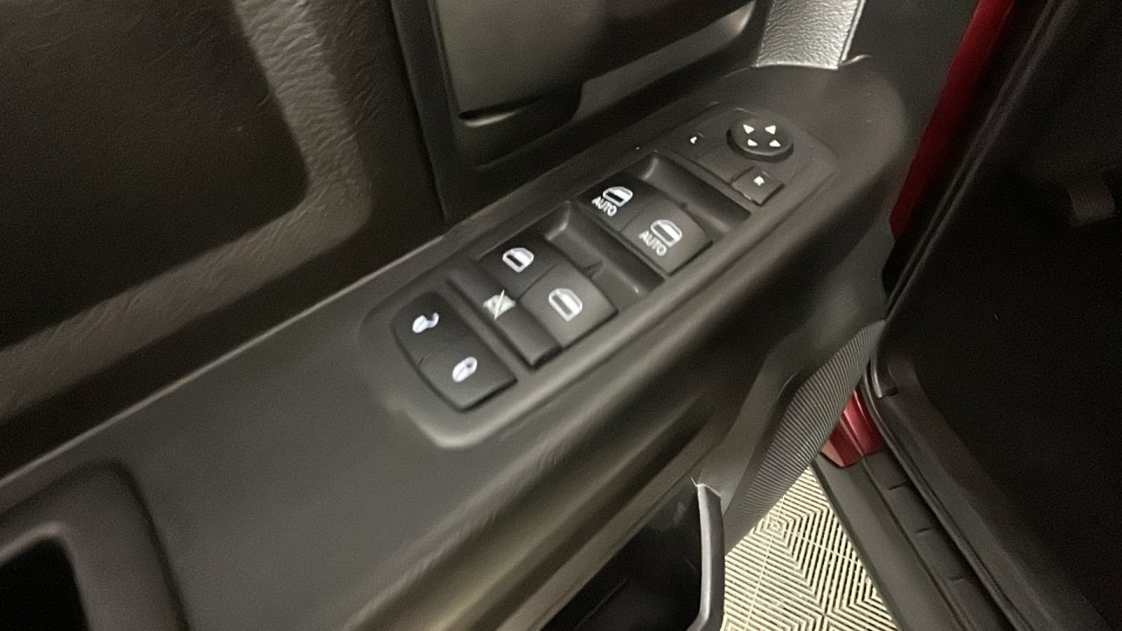Used 2019 RAM 1500 Express w/ Wheel & Sound Group AWD/4WD image 12