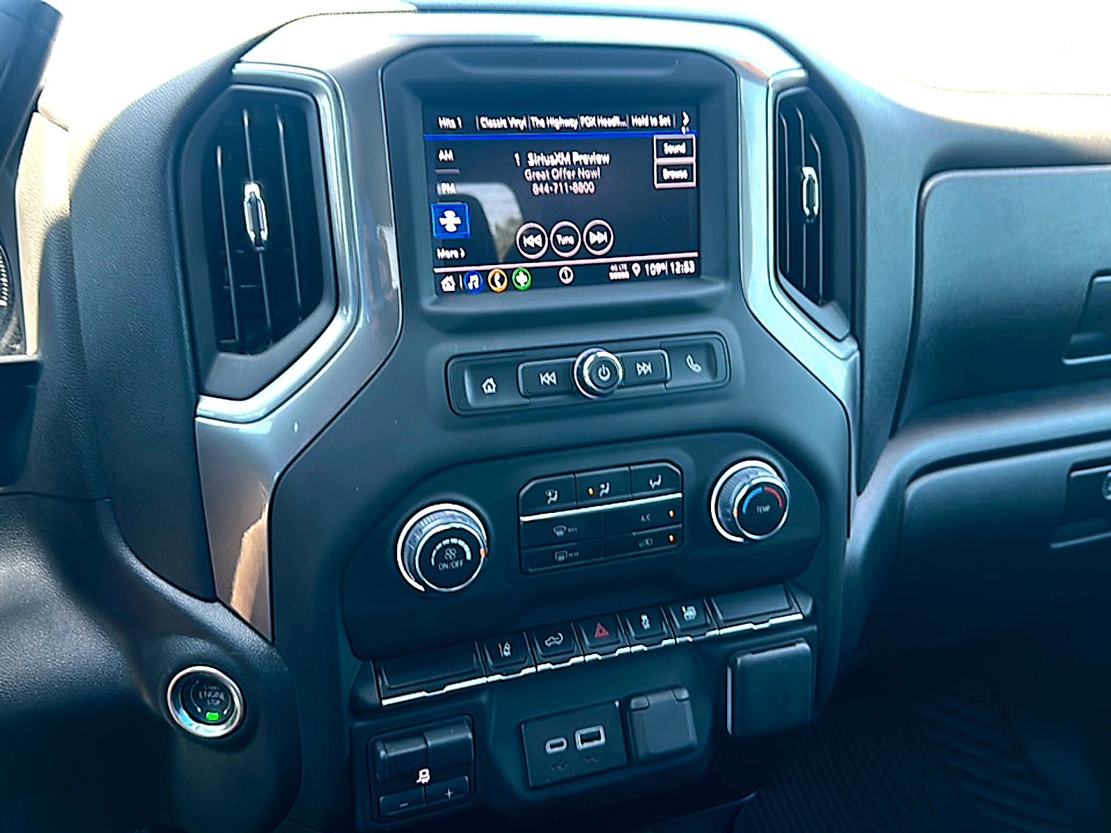 Used 2025 Chevrolet Silverado 2500 Custom w/ Custom Convenience Package AWD/4WD image 29