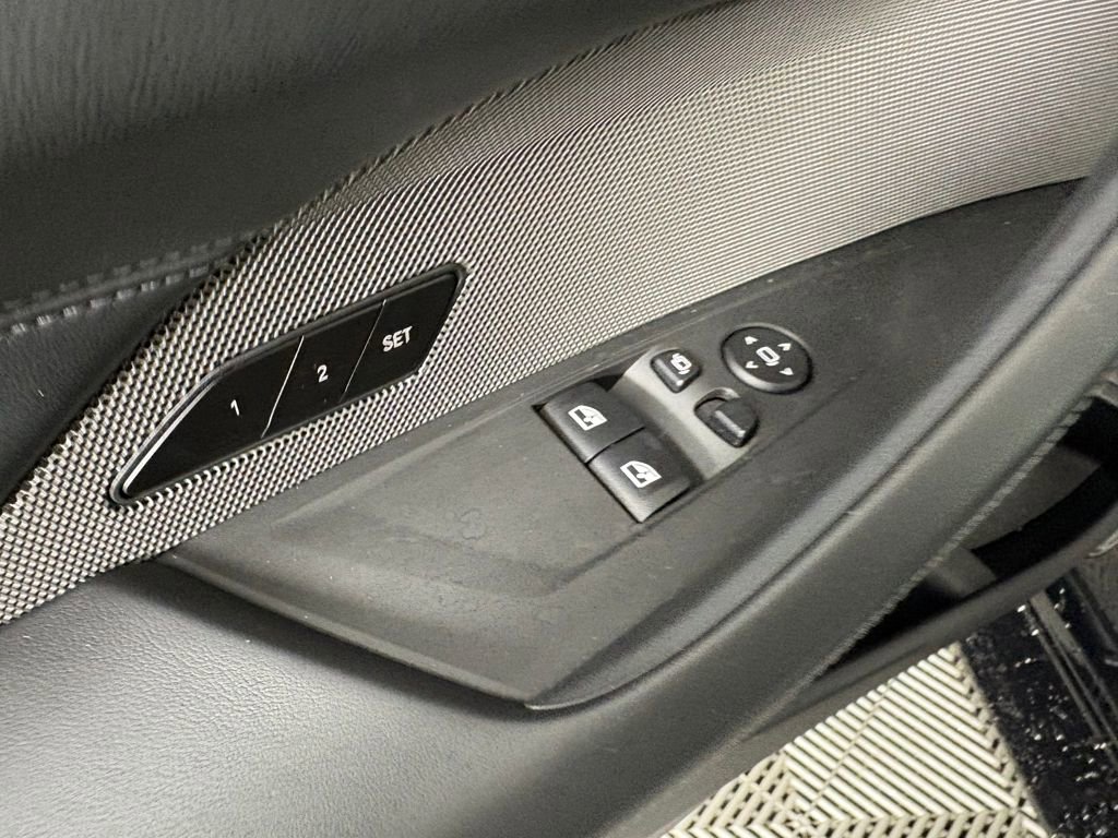 Used 2023 BMW M4 xDrive Competition image 12