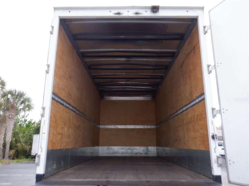 Used 2022 Ford F650 2WD Regular Cab Super Duty image 6