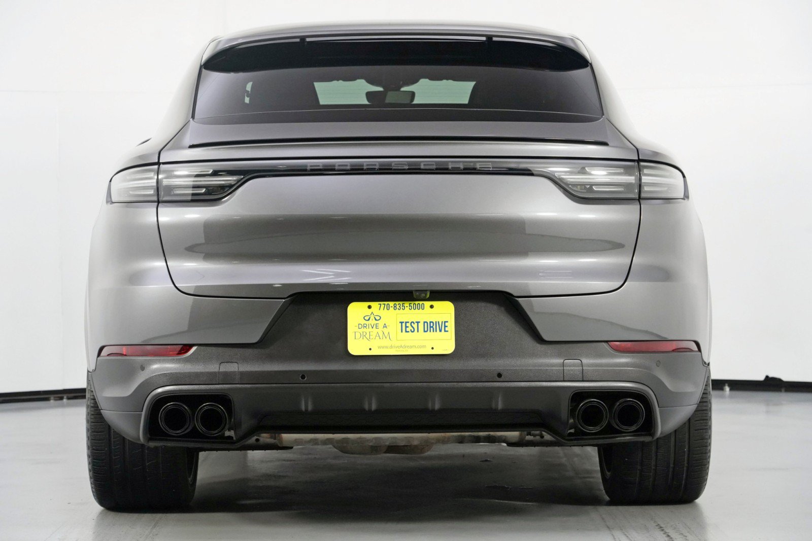 Used 2023 Porsche Cayenne Coupe AWD/4WD image 11