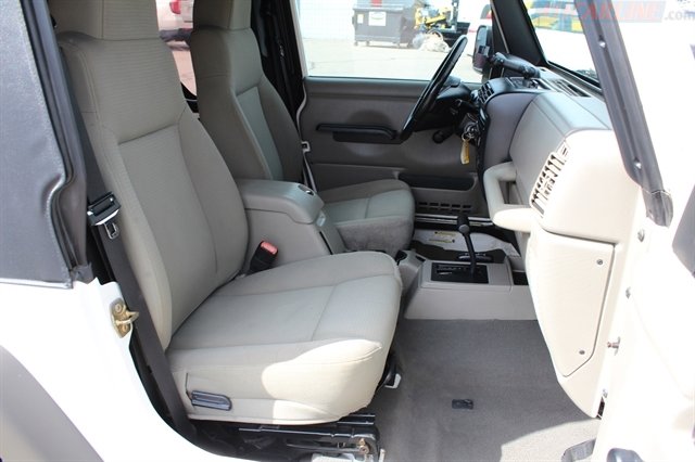 Used 2006 Jeep Wrangler Sport w/ 30" Tire & Wheel Group AWD/4WD image 35