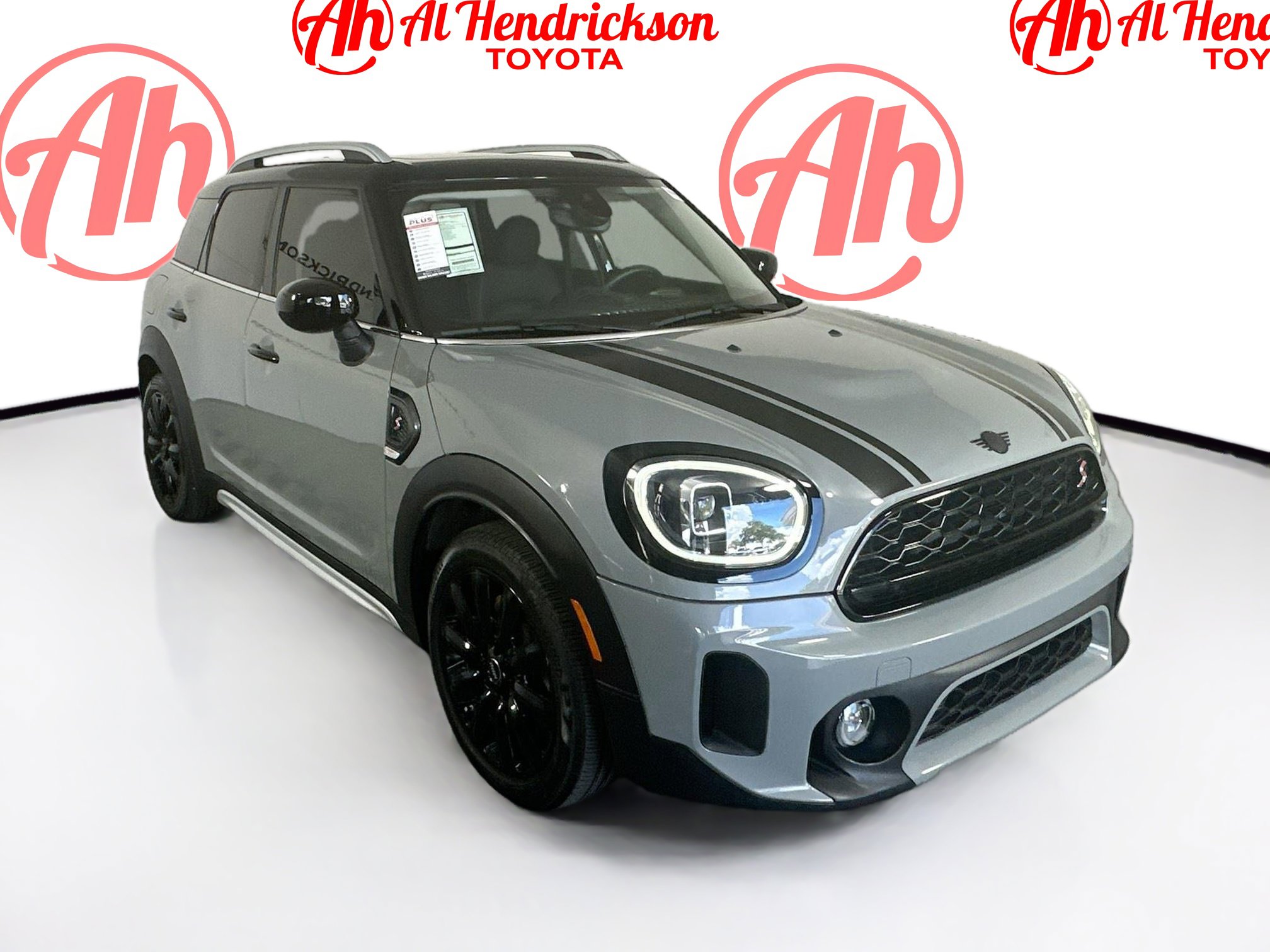 Used 2023 MINI Cooper Countryman S image 1