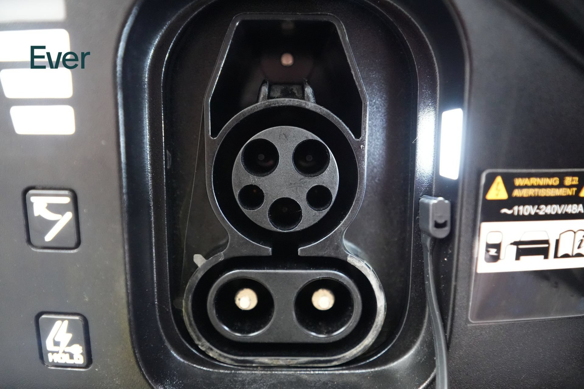 Used 2024 Kia EV6 Light RWD image 10