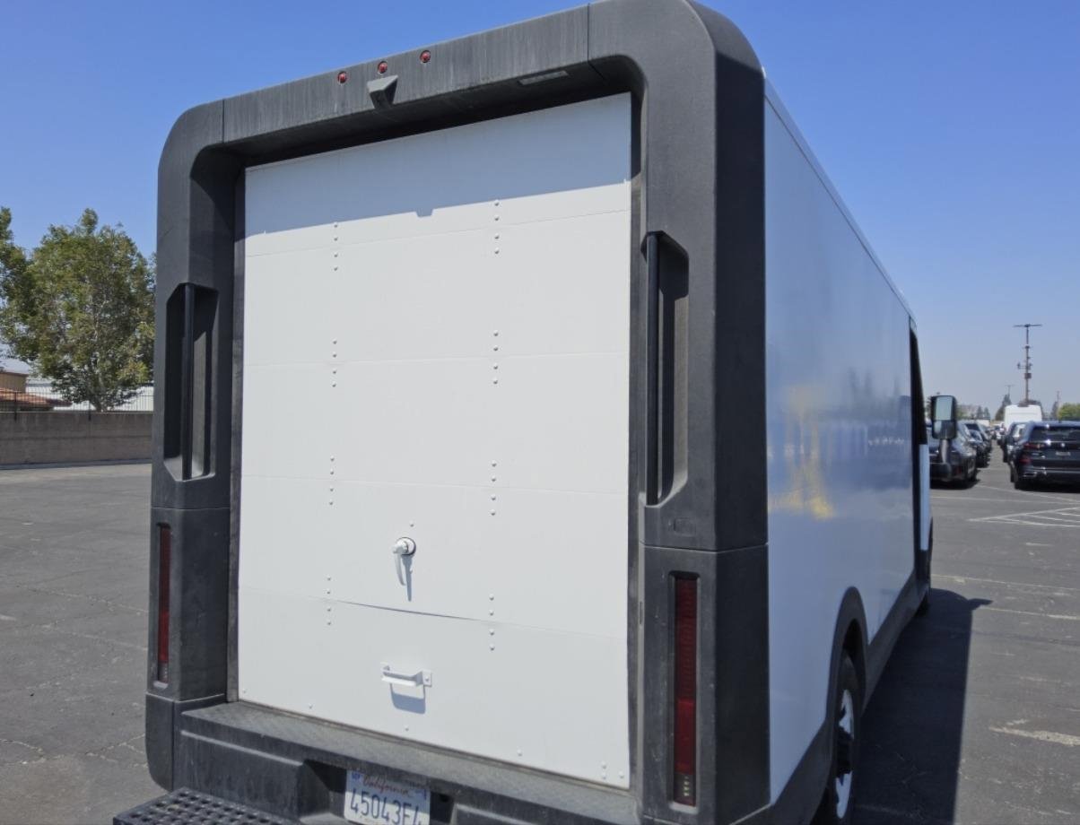Used 2024 Chevrolet Brightdrop 600 w/ Commercial Equipment Package AWD/4WD image 11