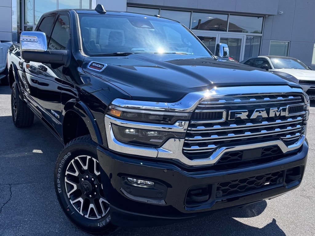 Used 2025 RAM 3500 Limited AWD/4WD image 1