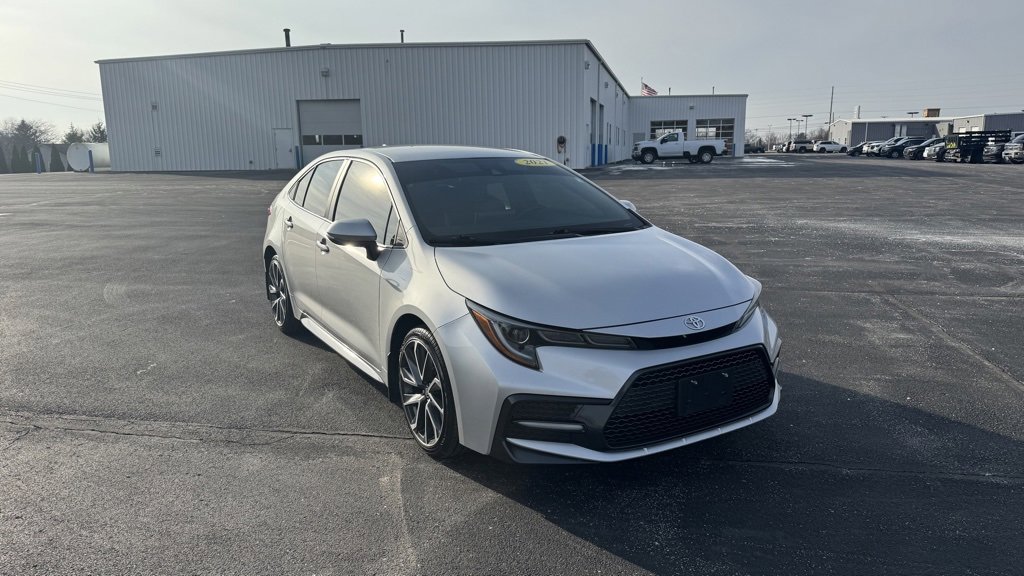 Used 2021 Toyota Corolla SE image 1
