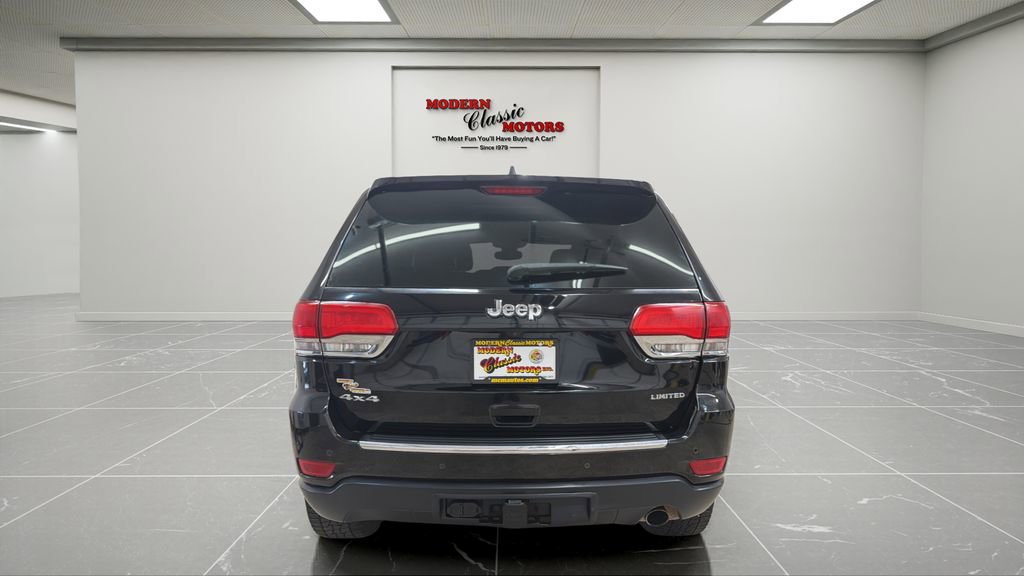 Used 2017 Jeep Grand Cherokee Limited w/ Trailer Tow Group IV image 4