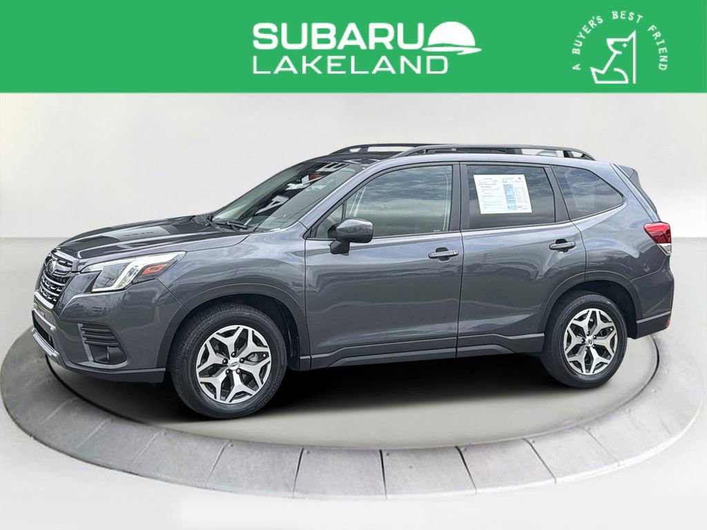 Certified 2023 Subaru Forester Premium AWD/4WD image 1