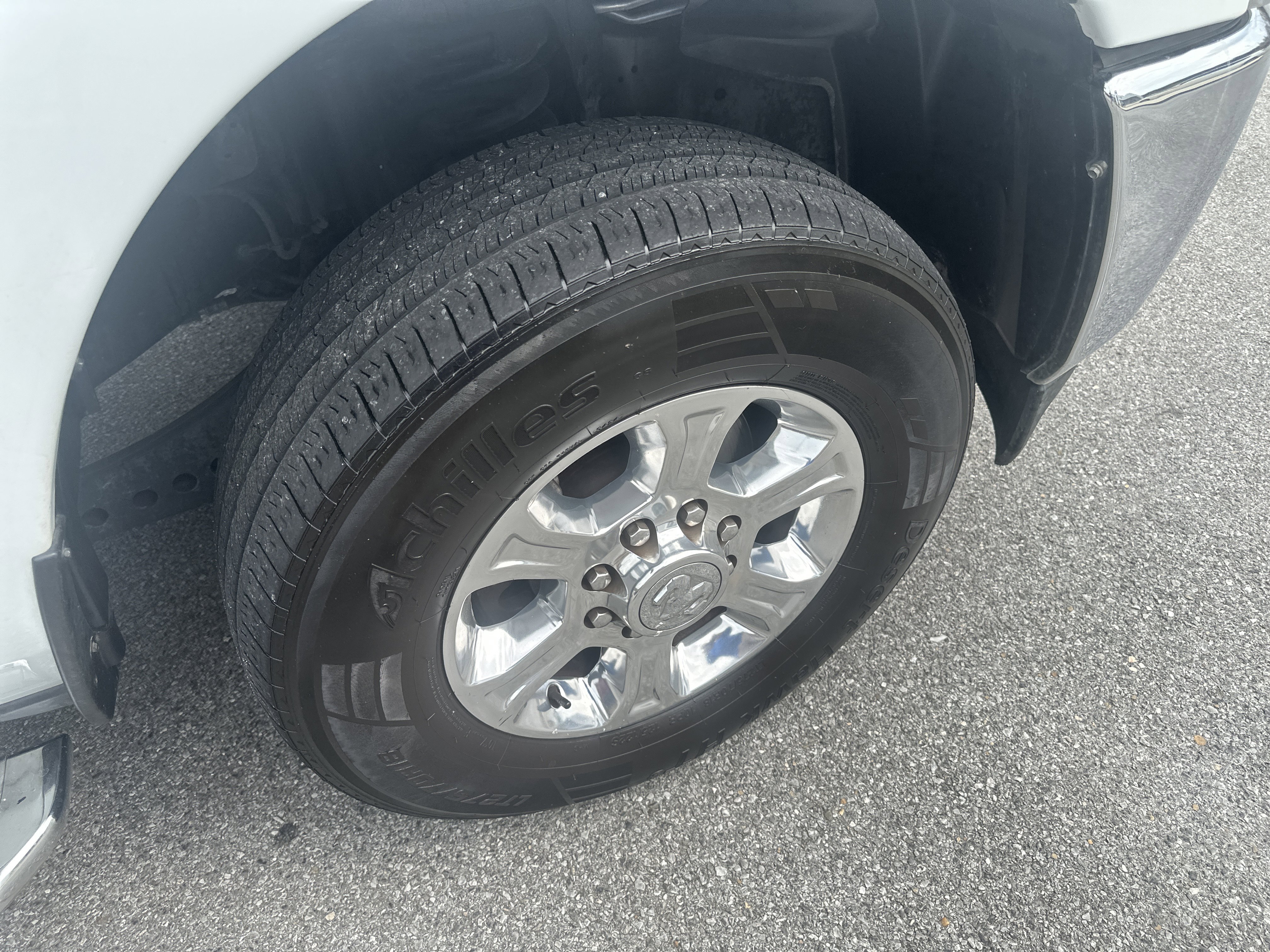 Used 2024 RAM 2500 Big Horn image 32