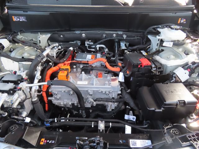 Certified 2026 Cadillac Vistiq Sport w/ LPO, Floor Liner Package AWD/4WD image 45
