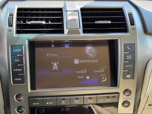 Used 2017 Lexus GX 460 Premium w/ Premium Package AWD/4WD image 14