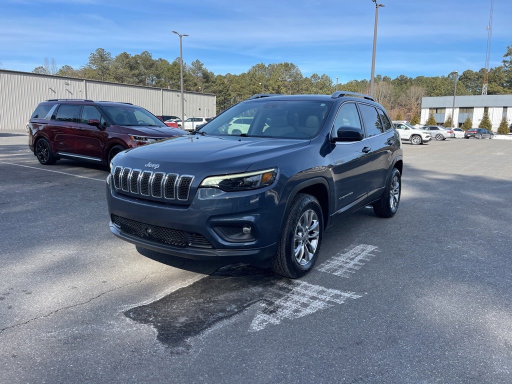 Used 2021 Jeep Cherokee Latitude Lux w/ Sun & Sound Group image 2