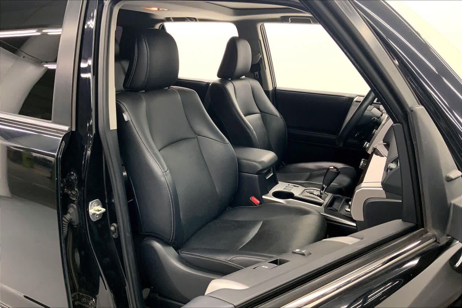 Used 2023 Toyota 4Runner Limited AWD/4WD image 11