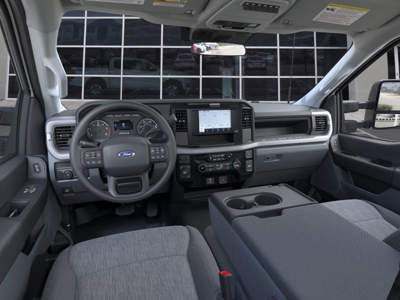 New 2025 Ford F450 XL w/ XL Chrome Package image 9