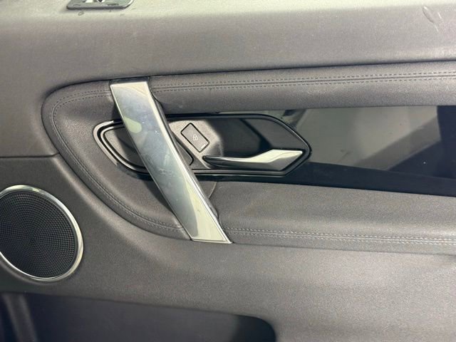 Used 2022 Land Rover Discovery Sport S image 30