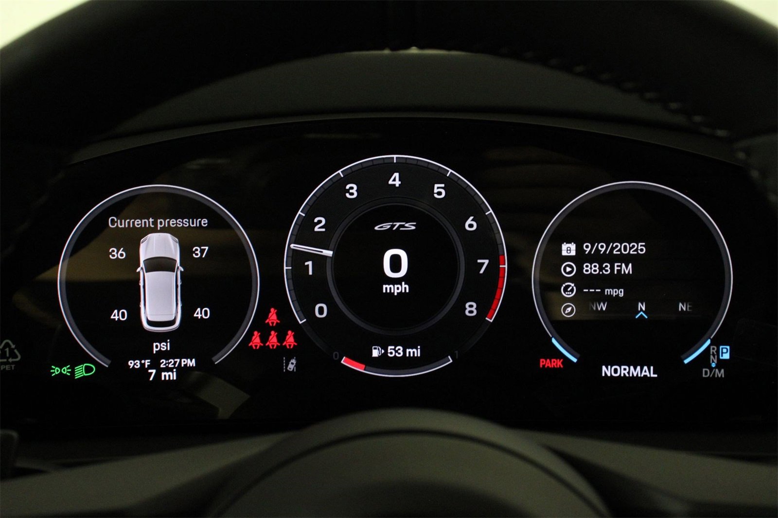 New 2026 Porsche Cayenne GTS image 13